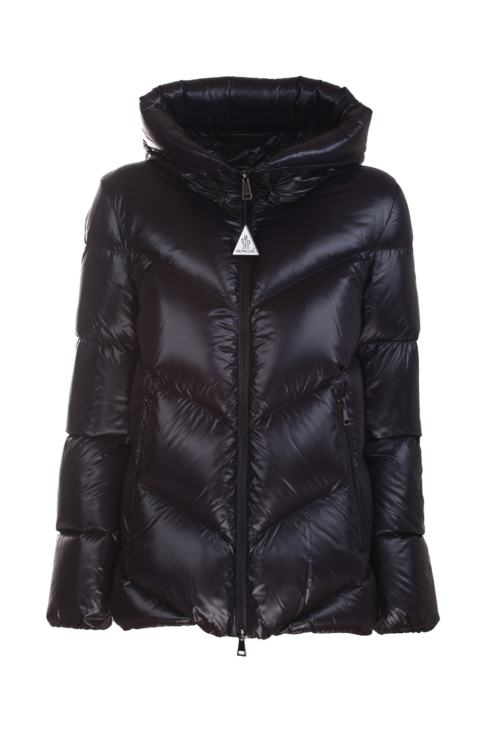 shop MONCLER Sales Giacchetto: Moncler piumino corto Chambon.
Realizzato in nylon léger lucido.
Imbottitura in piuma.
Fodera in nylon léger.
Cappuccio regolabile.
Chiusura con zip.
Tasche con zip.
Composizione: 100% Poliammide.
Composizione imbottitura: 90% Piumino 10% Piuma.
Fabbricato in Romania.. CHAMBON 1A00048539AQ-999 number 6349653